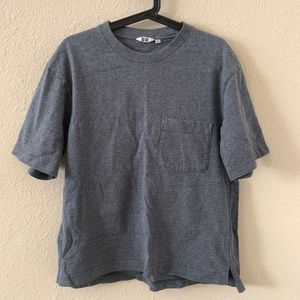 Men’s Uniqlo t-shirt